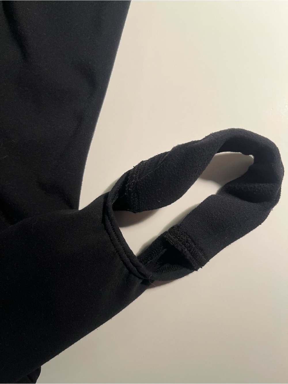 SET ACTIVE Black Stirrup Leggings size Small ๐๐ - Picture 4 of 7